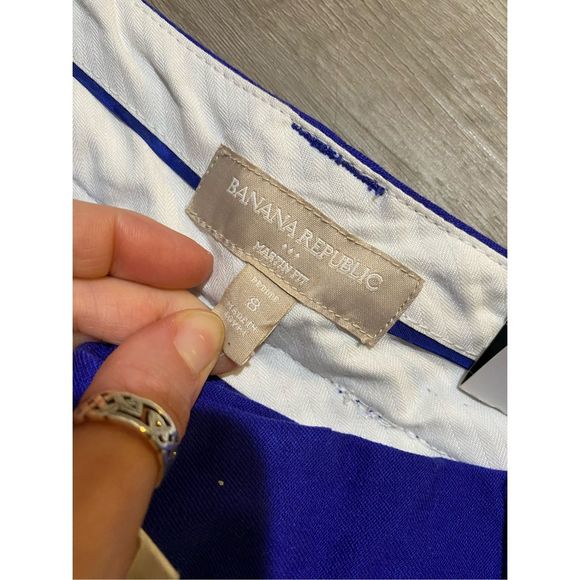 Banana Republic NWT Martin Fit Capri Pants Cobalt Blue, Size 8P, MSRP $60 - Picture 3 of 9